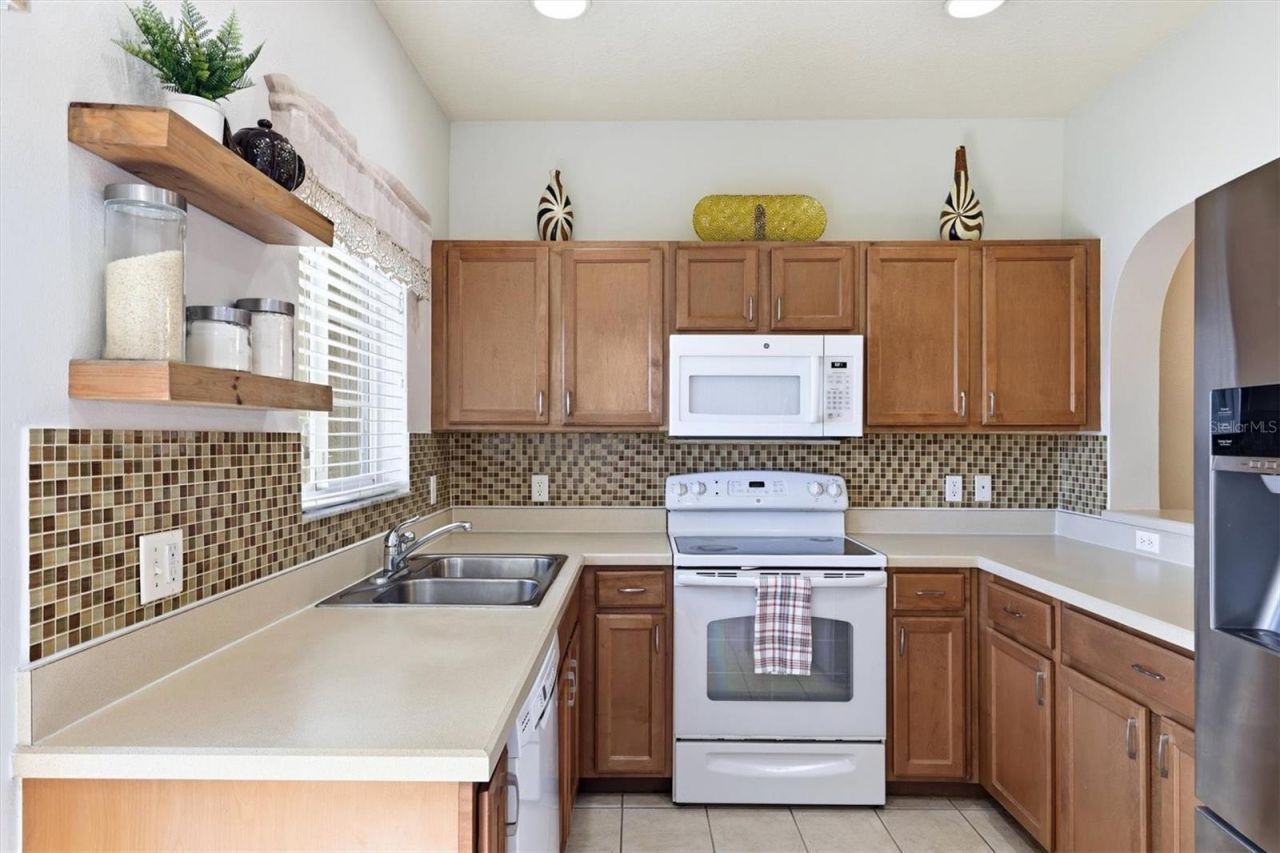 3903 45th Terrace W, Unit 106, Bradenton, FL 34210 Photo