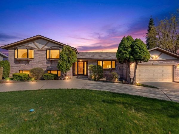 7910 N Panorama Dr, Spokane, WA 99208