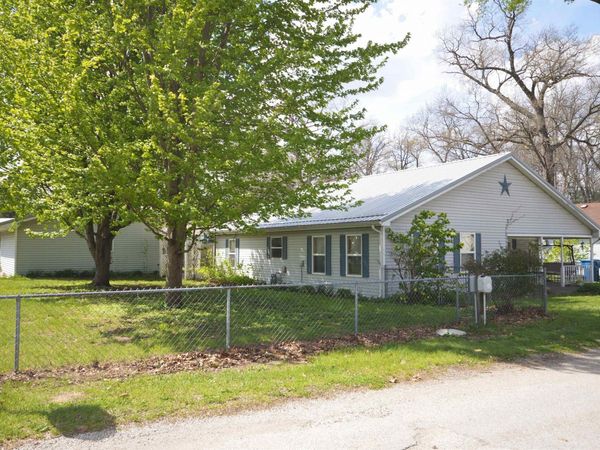 7765 N Tecumseh Drive, Walkerton, IN 46574