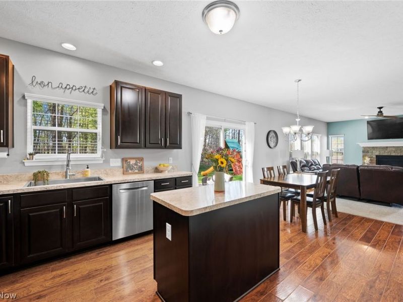 38410 Loman Court , North Ridgeville, OH 44039 Photo 13