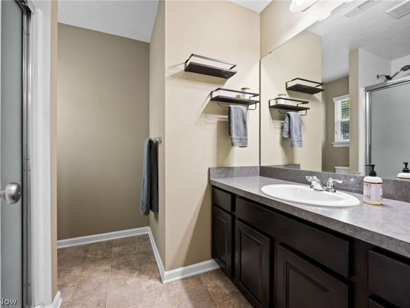 38410 Loman Court , North Ridgeville, OH 44039 Photo 23