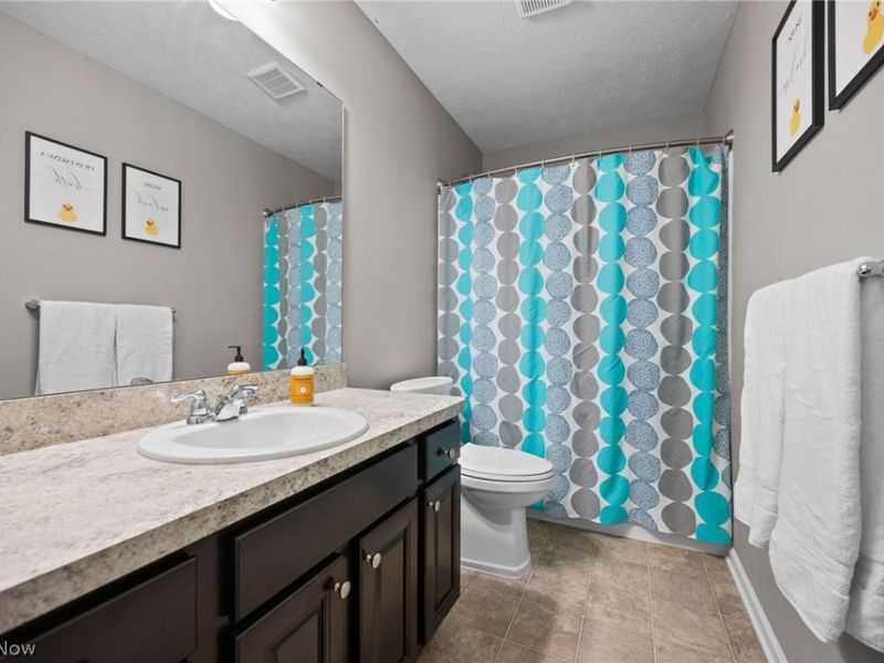 38410 Loman Court , North Ridgeville, OH 44039 Photo 31