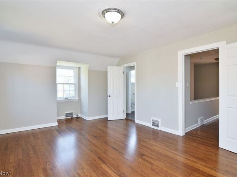 2423 Eaton Road , University Heights, OH 44118 Photo 20