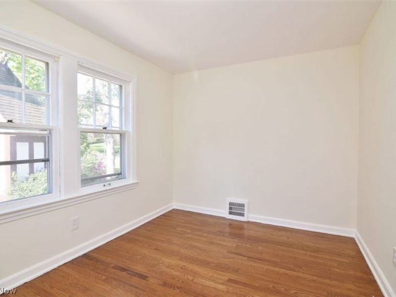 2423 Eaton Road , University Heights, OH 44118 Photo 28