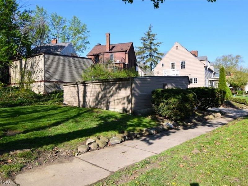 2423 Eaton Road , University Heights, OH 44118 Photo 38