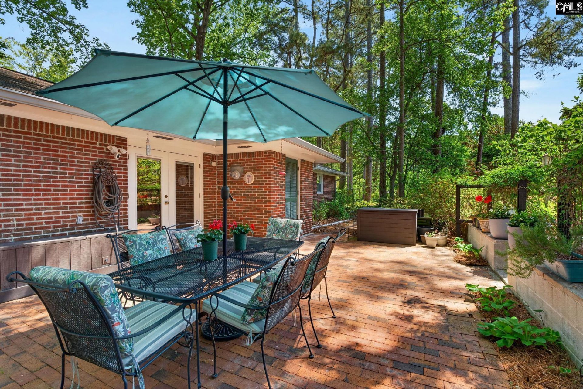 3528 Wolf Circle  Photo 33