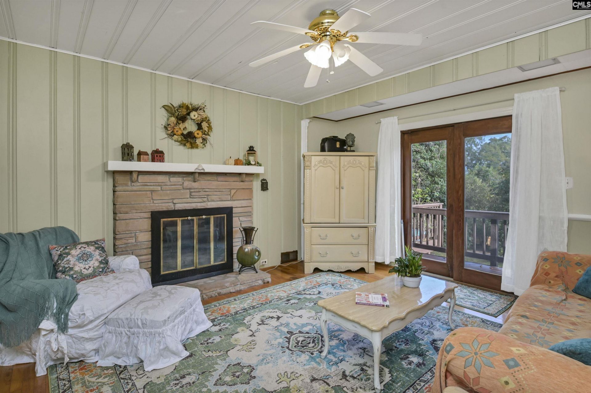 3218 Lakewood Avenue  Photo 12