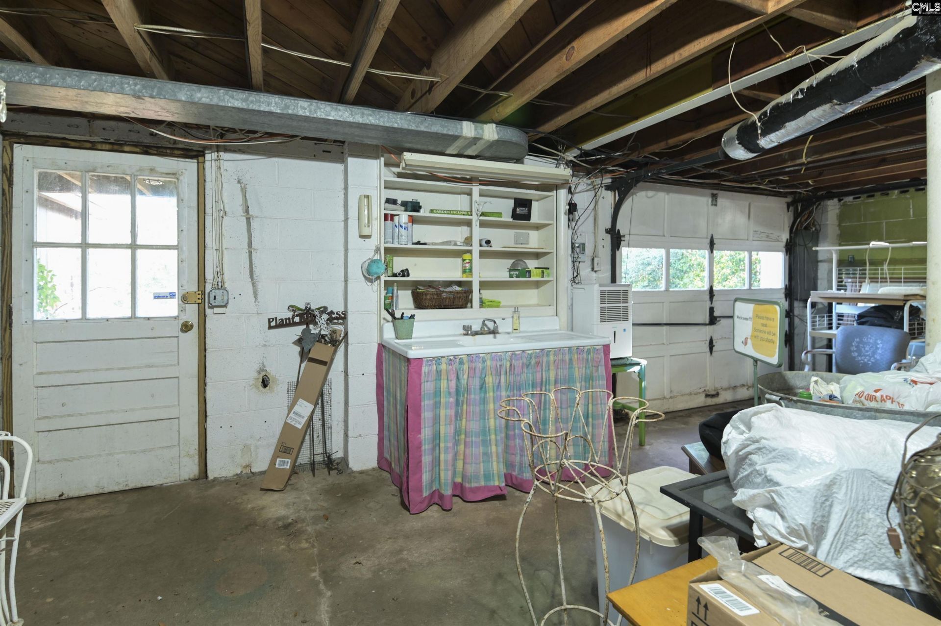 3218 Lakewood Avenue Photo 39