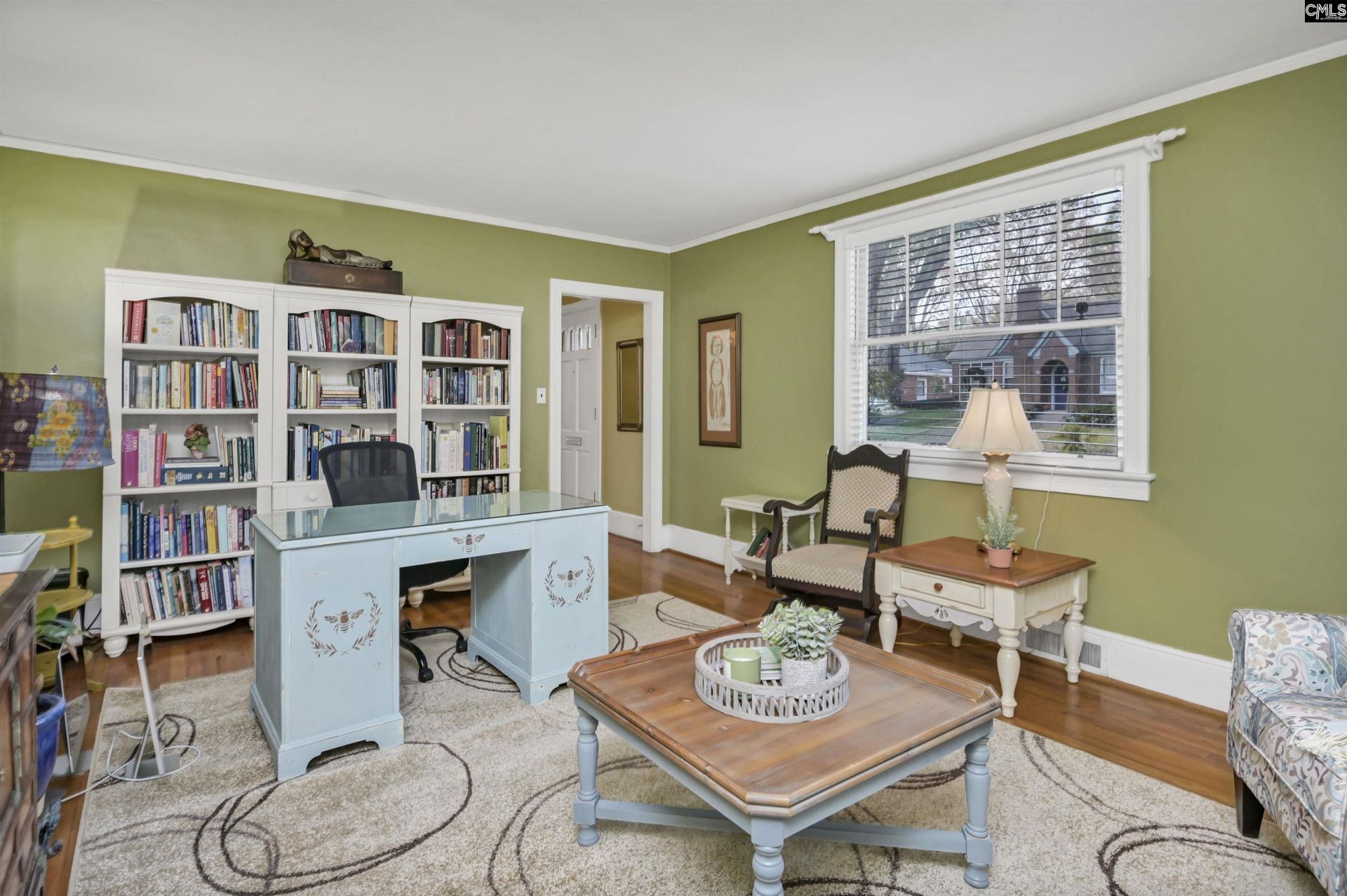 3218 Lakewood Avenue  Photo 8