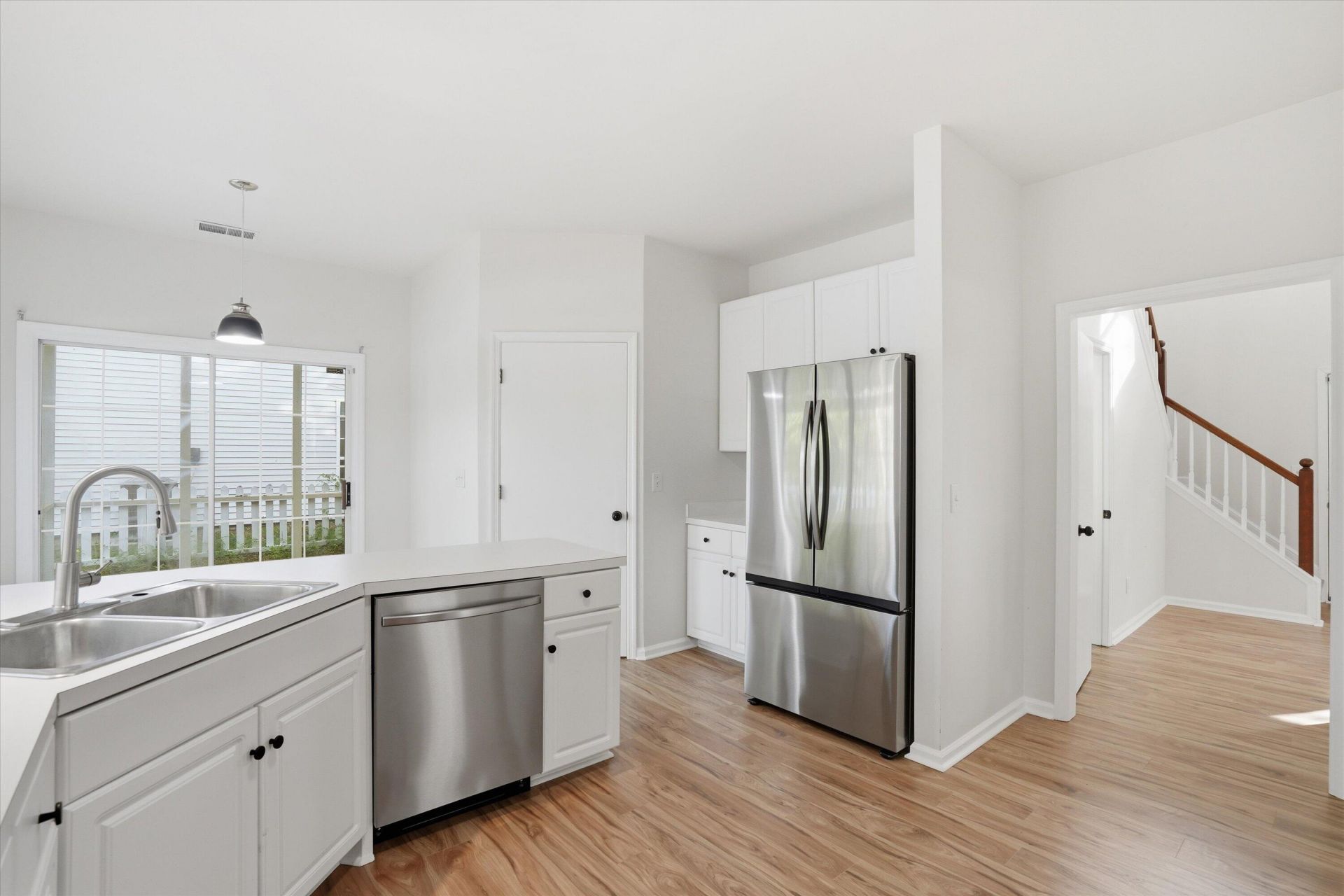 1561 Harborsun Drive Photo 14