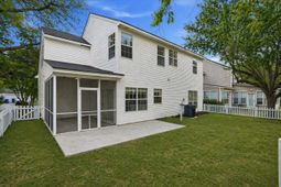 1561 Harborsun Drive photo 4