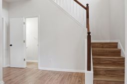 1561 Harborsun Drive photo 4