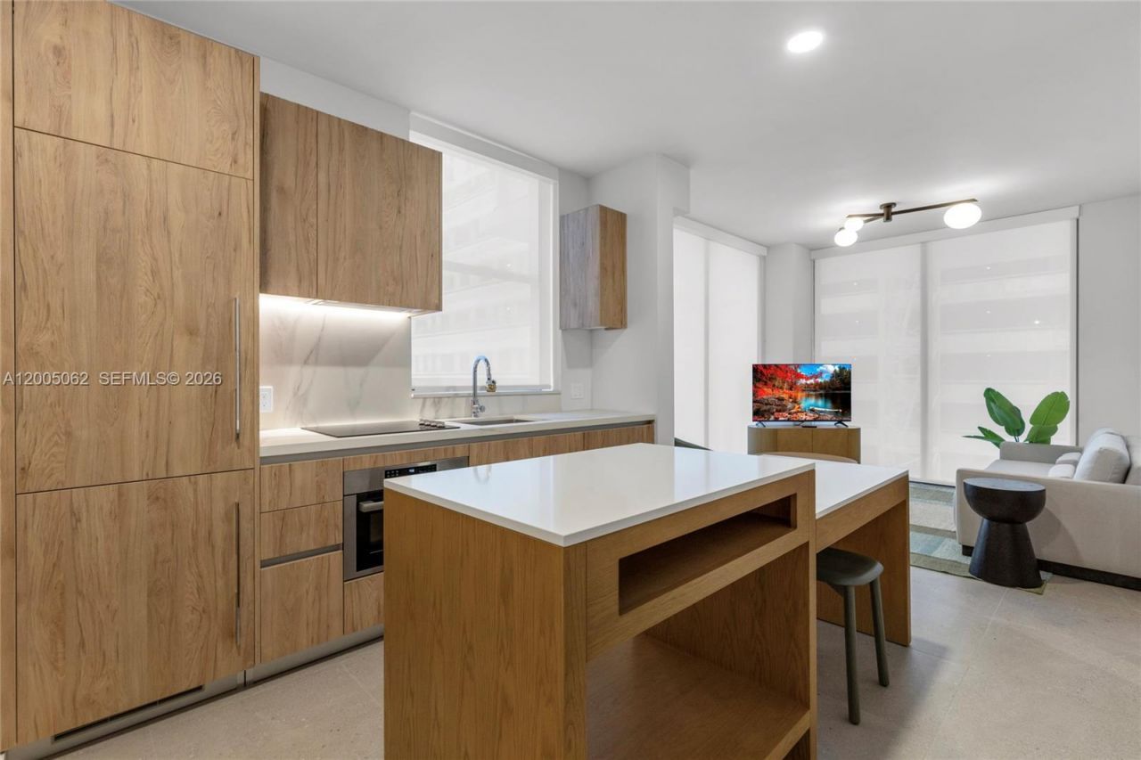 11 NE 6th St , Unit 407, Miami, FL 33132 Photo