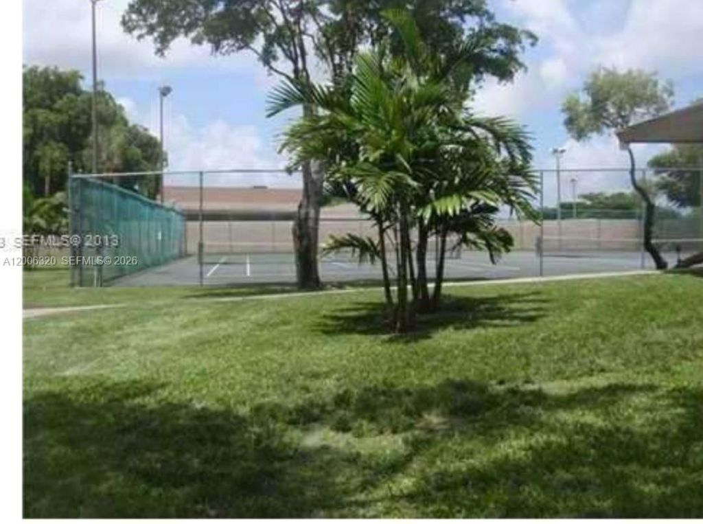10625 SW 112th Ave, Unit 301, Miami, FL 33176 Photo