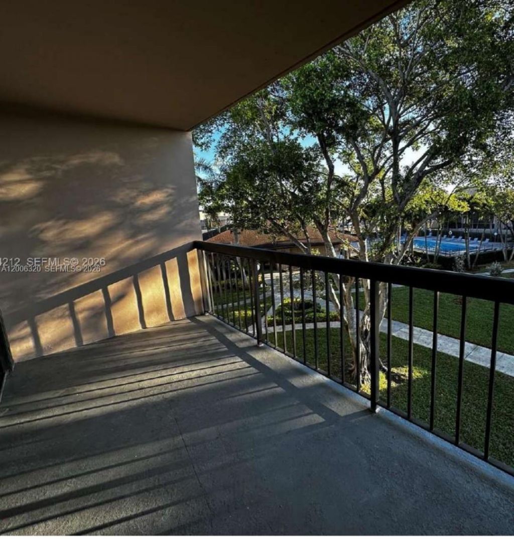 10625 SW 112th Ave, Unit 301, Miami, FL 33176 Photo