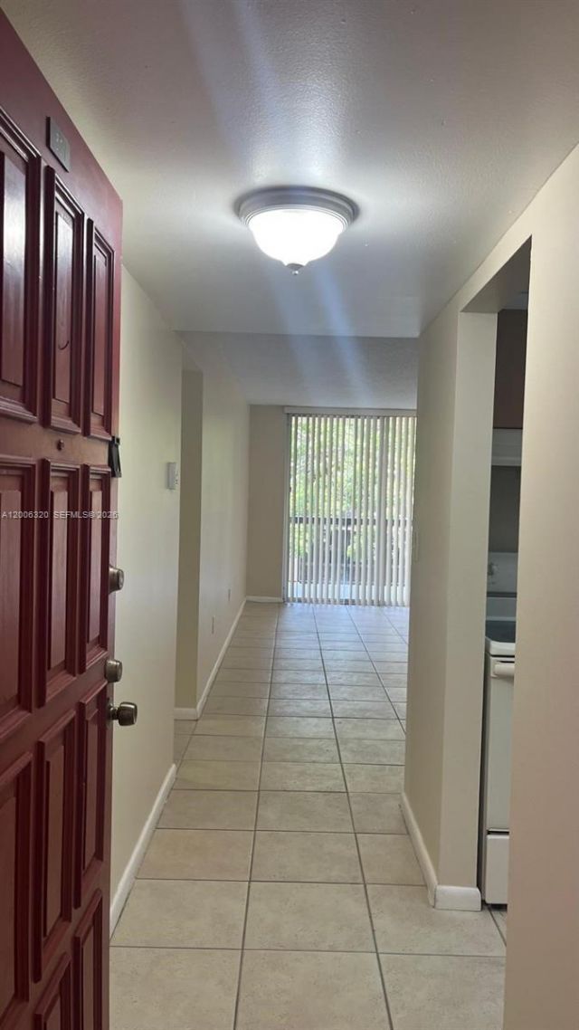 10625 SW 112th Ave, Unit 301, Miami, FL 33176 Photo