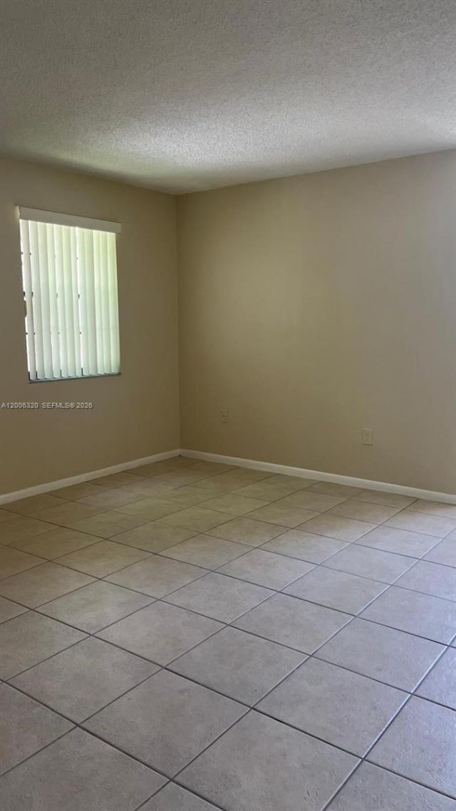 10625 SW 112th Ave, Unit 301, Miami, FL 33176 Photo