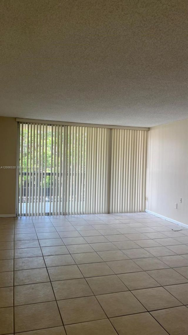 10625 SW 112th Ave, Unit 301, Miami, FL 33176 Photo