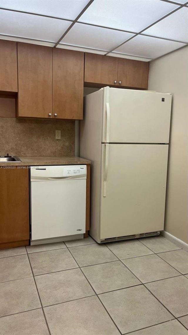 10625 SW 112th Ave, Unit 301, Miami, FL 33176 Photo