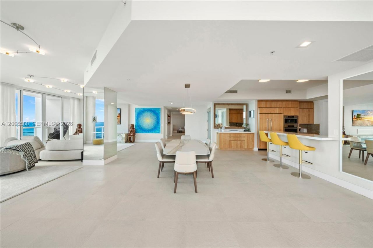 50 S Pointe Dr, Unit 1201/08, Miami Beach, FL 33139 Photo