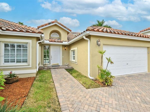 1215 Balboa Ct , Unit 1, Weston, FL 33326