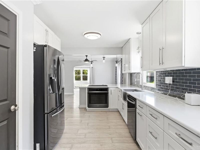 1805 S Smithville Road, Dayton, OH 45420 Photo 13