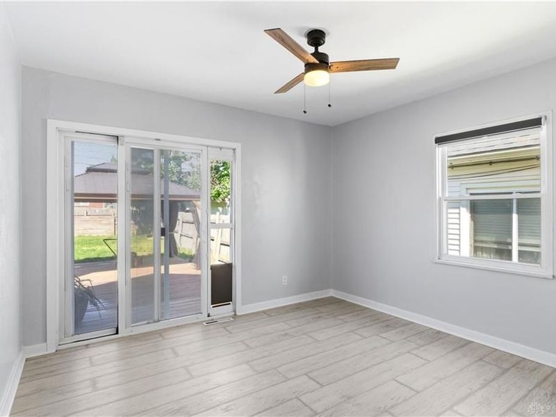 1805 S Smithville Road, Dayton, OH 45420 Photo 18