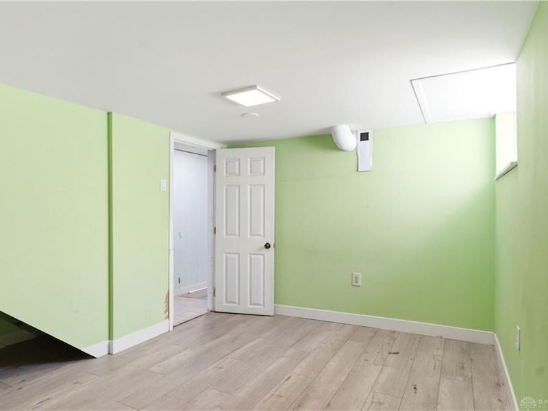 1805 S Smithville Road, Dayton, OH 45420 Photo 30