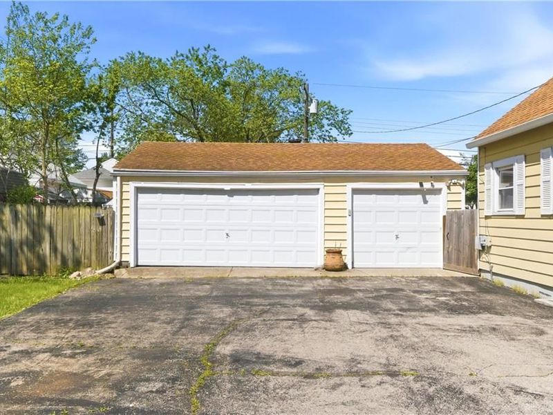 1805 S Smithville Road, Dayton, OH 45420 Photo 32