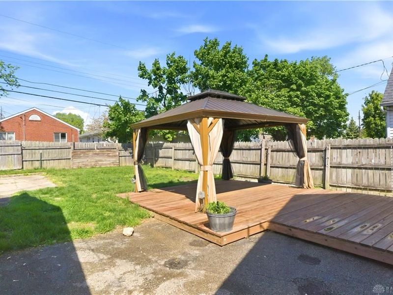 1805 S Smithville Road, Dayton, OH 45420 Photo 35