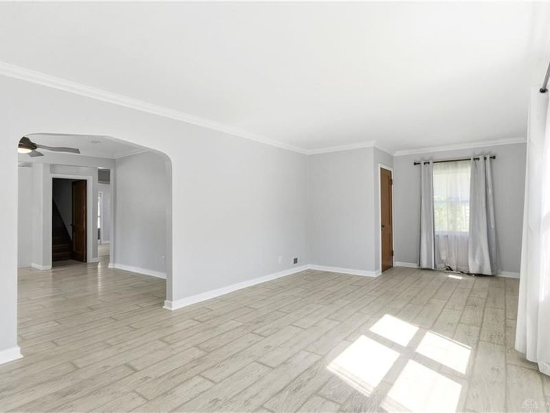 1805 S Smithville Road, Dayton, OH 45420 Photo 7