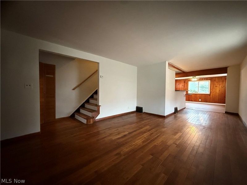 1427 E 252nd Street , Euclid, OH 44117 Photo 11