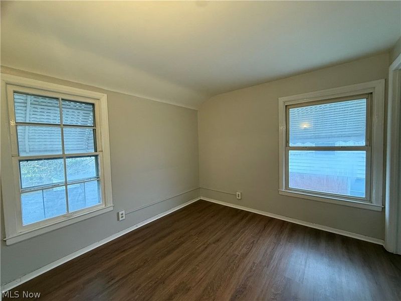 1427 E 252nd Street , Euclid, OH 44117 Photo 16