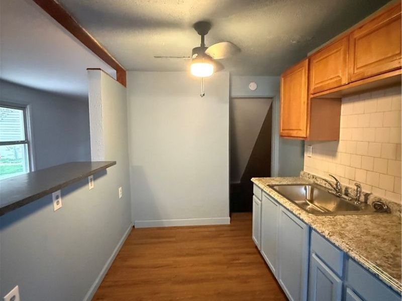 1427 E 252nd Street , Euclid, OH 44117 Photo 7