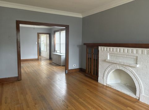 Main Photo