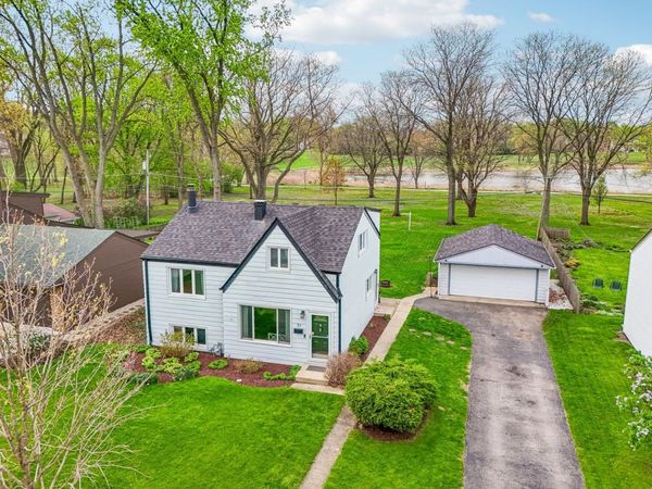 51 W Crystal Avenue , Lombard, IL 60148