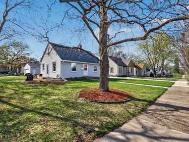 2656 Georgia Avenue S, Saint Louis Park, MN 55426
