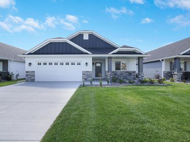 10038 177th Circle NW, Elk River, MN 55330