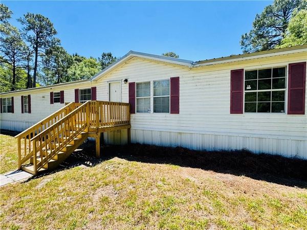 5062 Lampadoshia Road , Waverly, GA 31565