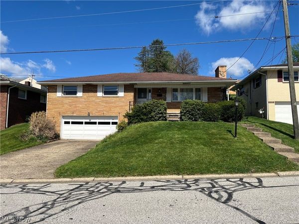 339 Garfield , Steubenville, OH 43952