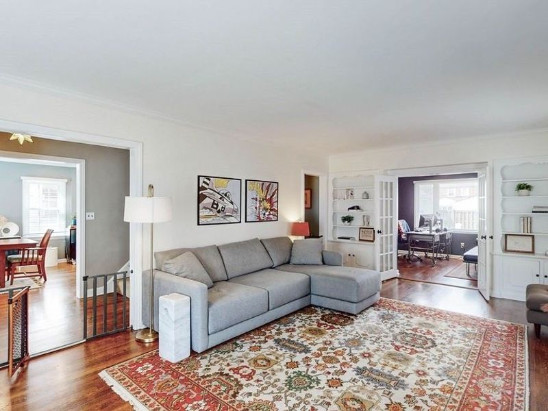 2304 Loyola Road, University Heights, OH 44118 Photo 10