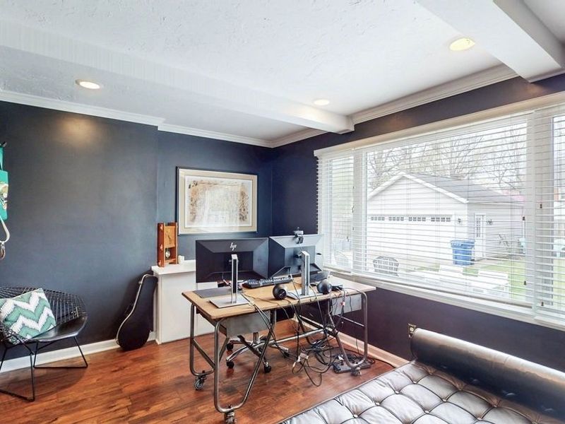 2304 Loyola Road, University Heights, OH 44118 Photo 11