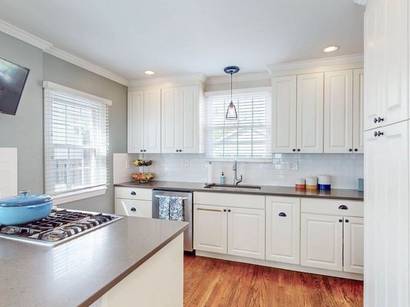 2304 Loyola Road, University Heights, OH 44118 Photo 17