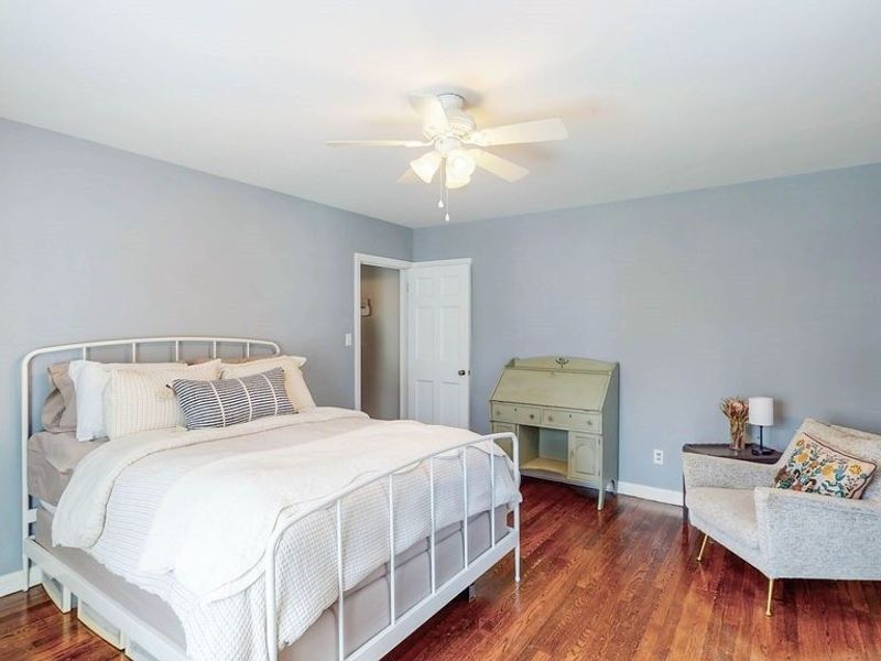 2304 Loyola Road, University Heights, OH 44118 Photo 27