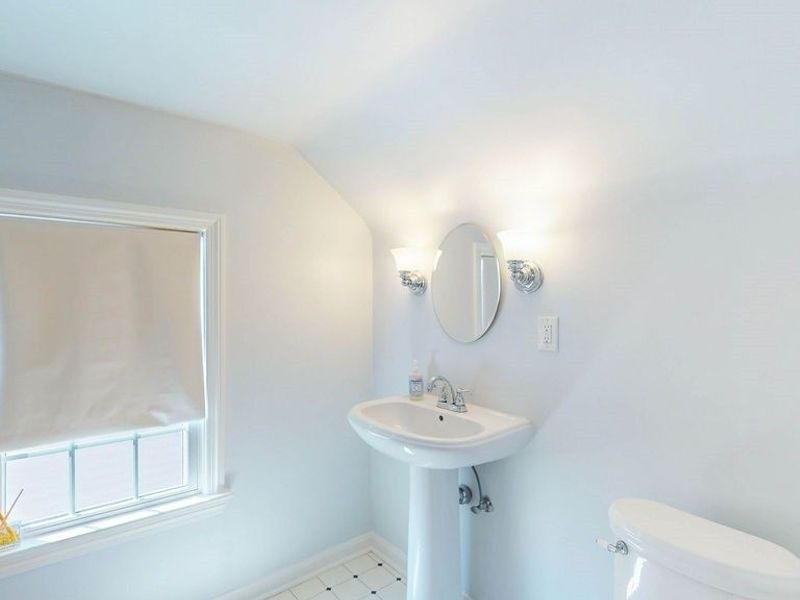 2304 Loyola Road, University Heights, OH 44118 Photo 35