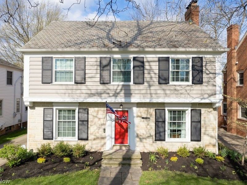 2304 Loyola Road, University Heights, OH 44118 Photo 4