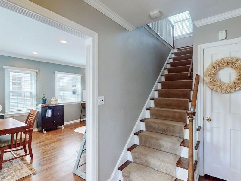 2304 Loyola Road, University Heights, OH 44118 Photo 7