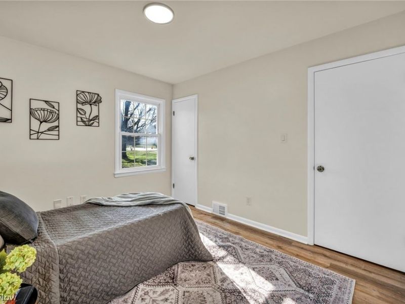 25595 Highland Road , Richmond Heights, OH 44143 Photo 17