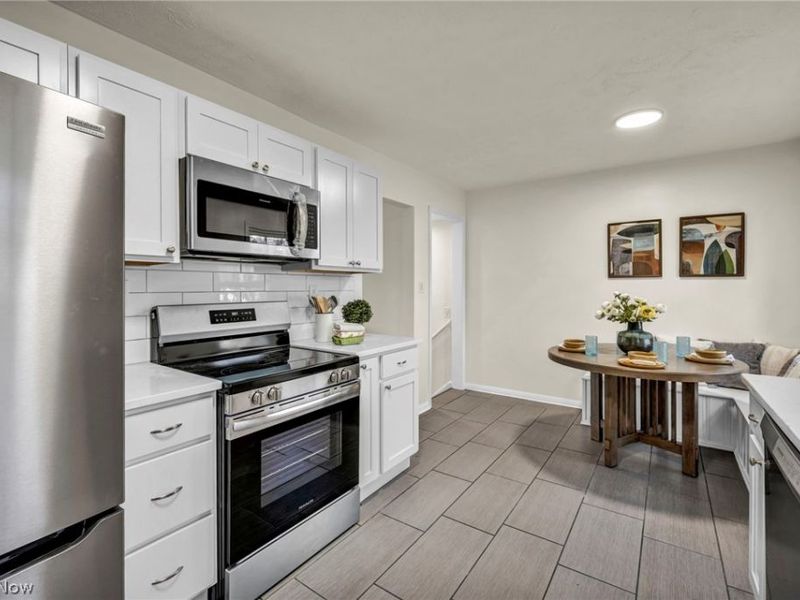 25595 Highland Road , Richmond Heights, OH 44143 Photo 9