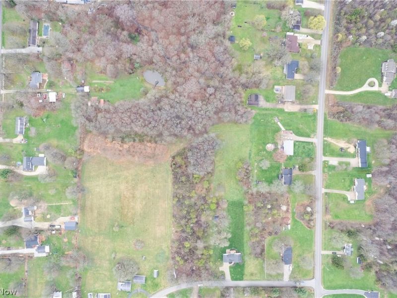 Dutt Road , Norton, OH 44203 Photo 10